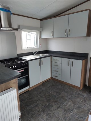 2023 Carnaby Oakdale 36ft x 12ft 3 bedroom Static Caravan Holiday Home kitchen