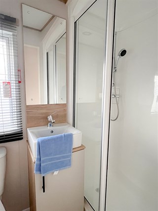 2027 ABI Hamilton Static Caravan Holiday Home shower room