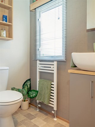 2027 Carnaby Oakdale Static Caravan Holiday Home shower room