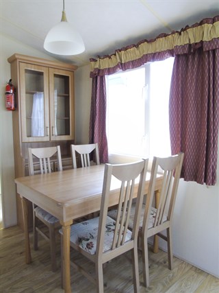 2005 Willerby Granada Static Caravan Holiday Home dining area