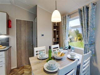 2017 Willerby Canterbury Dining Area