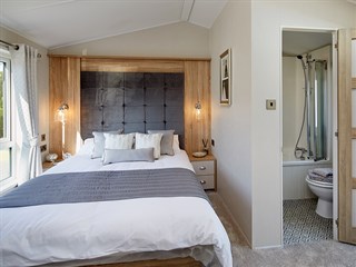 2021 Willerby Vogue Classique Static Caravan Holiday Home master bedroom