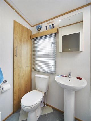 2021 Carnaby Glenmoor Lodge Static Caravan Holiday Home shower room