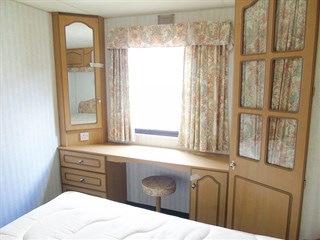 1997 Atlas Orlando Static Caravan Holiday Home main bedroom vanity table