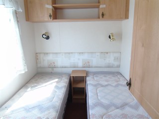 2004 Brentmere Ashbrooke Static Caravan Holiday Home twin bedroom