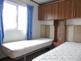 2009 Carnaby Ridgeway Static Caravan Holiday Home twin bedroom