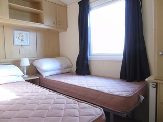 2004 Willerby Winchester Static Caravan Holiday Home twin bedroom