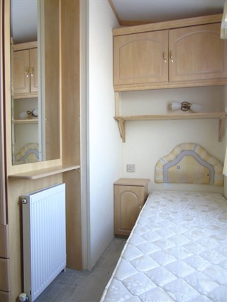 2005 Carnaby Roxburgh Static Caravan Holiday Home twin bedroom