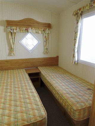 2002 Atlas Sorento Static Caravan Holiday Home twin bedroom