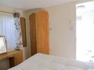 2002 Atlas Sorento Static Caravan Holiday Home main bedroom