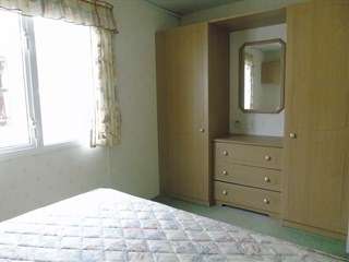 2002 Pemberton Elite Static Caravan Holiday Home main bedroom