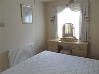 2009 Atlas Status Static Caravan Holiday Home main bedroom