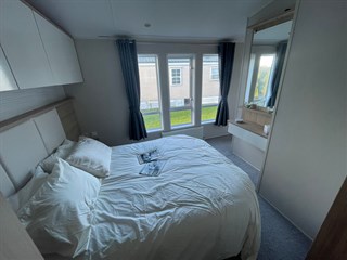 2018 Willerby Linear Static Caravan Holiday Home main bedroom