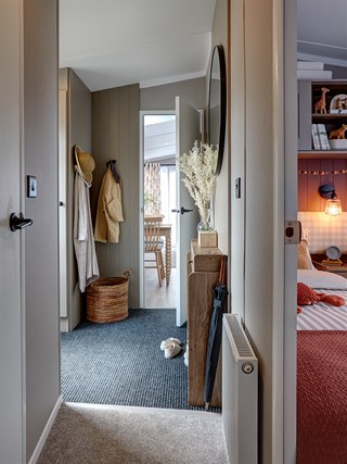2027 Swift Clermont Lodge Static Lodge Holiday Home hallway