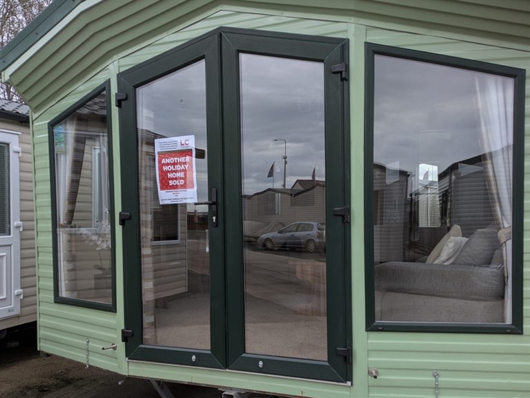 New 2012 Willerby Winchester 38 x 12 feet 2 Bedrooms