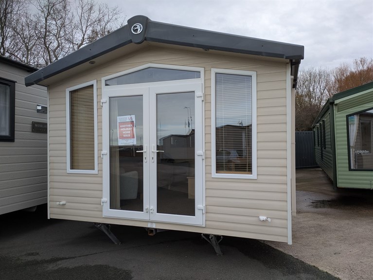 New 2012 Swift Moselle 38 x 12 feet 2 Bedrooms