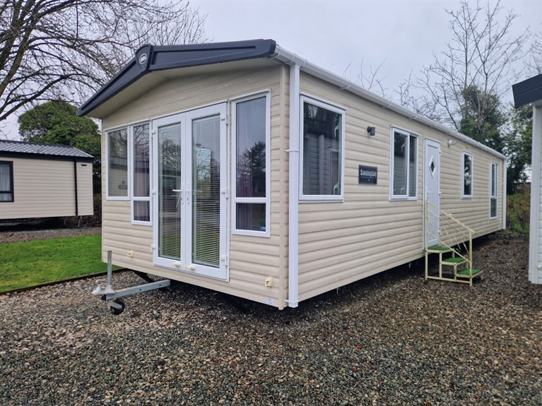 Used 2013 ABI Sunningdale 38 x 12 feet 2 Bedrooms (Sleeps 4/6)