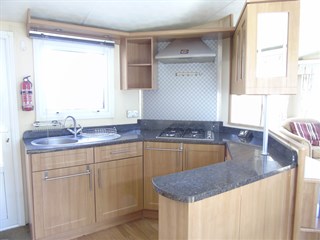 2004 Willerby Winchester Static Caravan Holiday kitchen