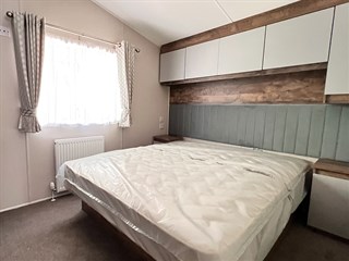 2023 Willerby Brookwood 40ft x 12ft, 3 bedroom Caravan Holiday Home main bedroom 2