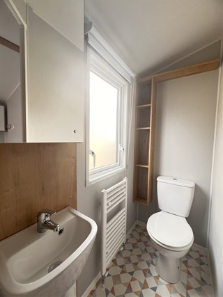 2023 Willerby Sierra 38ft x 12ft, 3 bedroom Static Caravan Holiday Home shower room