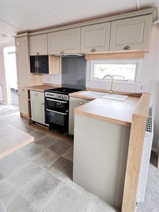 2023 swift moselle country kitchen