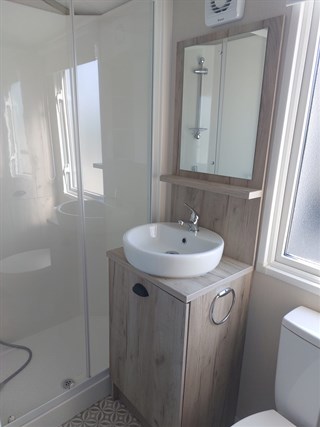 2022 Atlas Abode 40ft x 12ft x 3 Bedroom Static Caravan Holiday Home shower room
