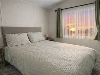 2026 Willerby Malton 35ft x 12ft 2 bedroom Static Caravan Holiday Home main bedroom