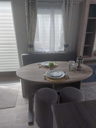 2026 Willerby Ashford Static Caravan Holiday Home dinette