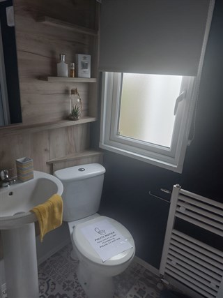 2026 Willerby Ashford Static Caravan Holiday Home shower room