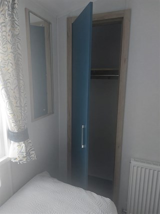 2026 Willerby Ashford Static Caravan Holiday Home twin bedroom wardrobe