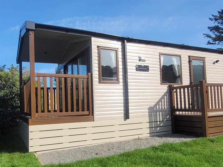 New 2022 Swift Bordeaux Escape 38 x 12 feet 2 Bedrooms (Sleeps 4/6)