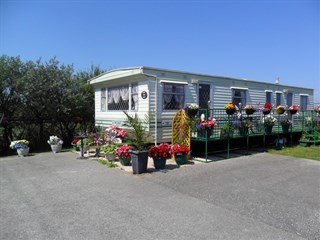 Happy Days Caravan Park, Towyn