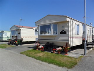 Happy Days Caravan Park, Towyn