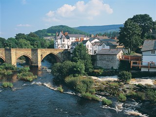 Llangollen Bridge over the River Dee