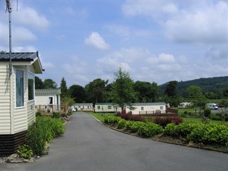 Bryn Bowlio Caravan Park, Mold