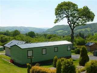 Bryn Uchel Caravan Park, Cwmllinau