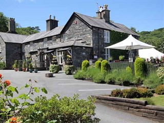 Aberdunant Hall Holiday Park