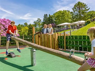 Aberdunant Hall Holiday Park