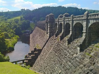 Parc Cynhinfa, Powys