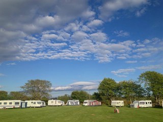 Llwyn Fynnon Caravan Park blue sky