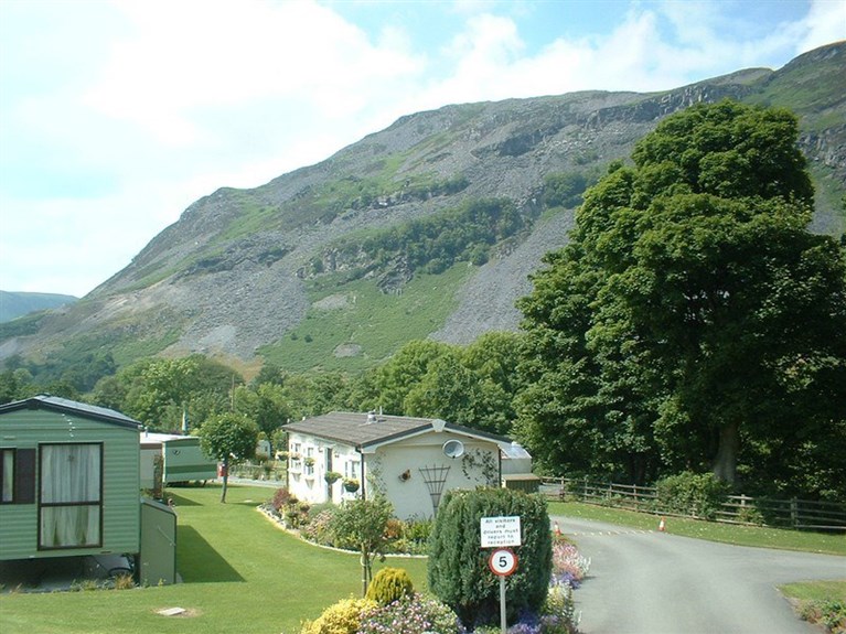 Henstent Caravan Park (Llangynog)